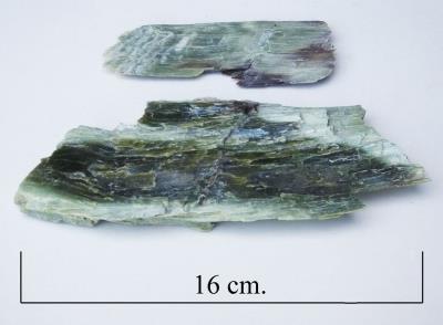 Picrolite, serpentine var. Bill Bagley Rocks and Minerals
